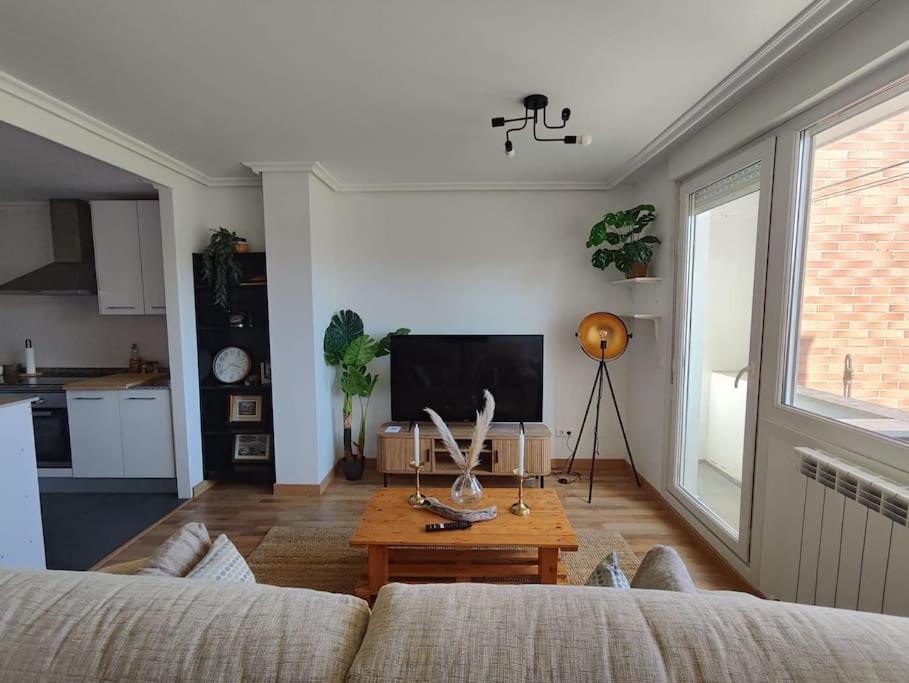Apartamento Tranquilo En Miengo Екстериор снимка
